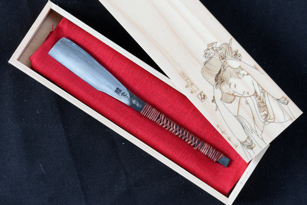Henkotsu Kamisori ・ へんこつ ・Restored Vintage Japanese Straight Razor Kamisori・Leather Handle Wrapping and Handmade Hinoki Wood Box