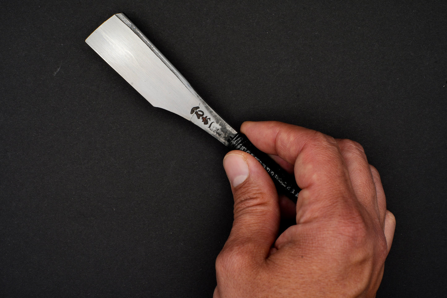 Biggest Henkotsu Kamisori, へんこつ, Restored Vintage Japanese Straight Razor, Rattan-Urushi Handle Wrapping and Handmade Hinoki Box