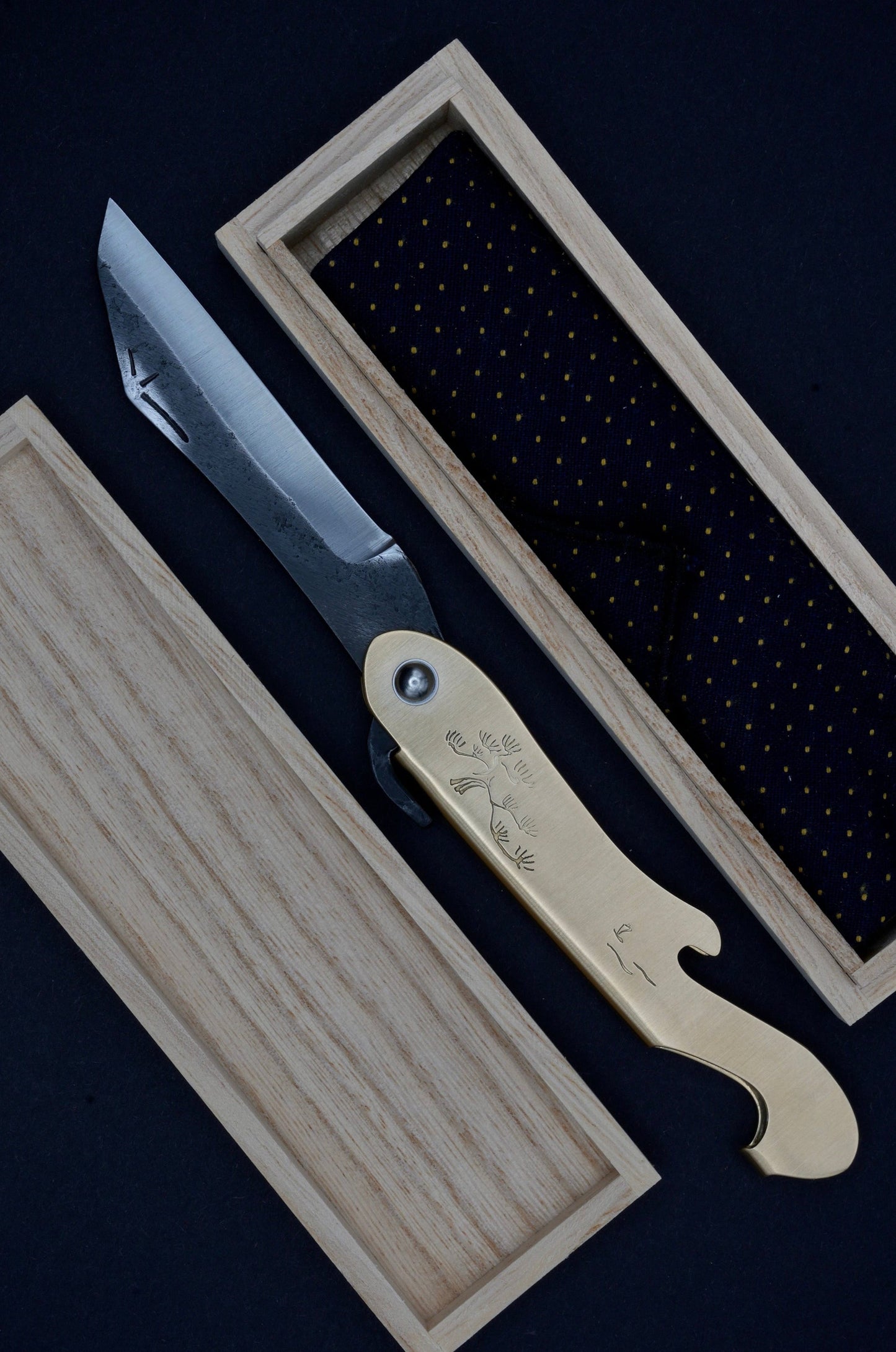 Mujun - Fuji Taschenmesser - Japanisches Klappmesser - Higonokami mit Holzbox