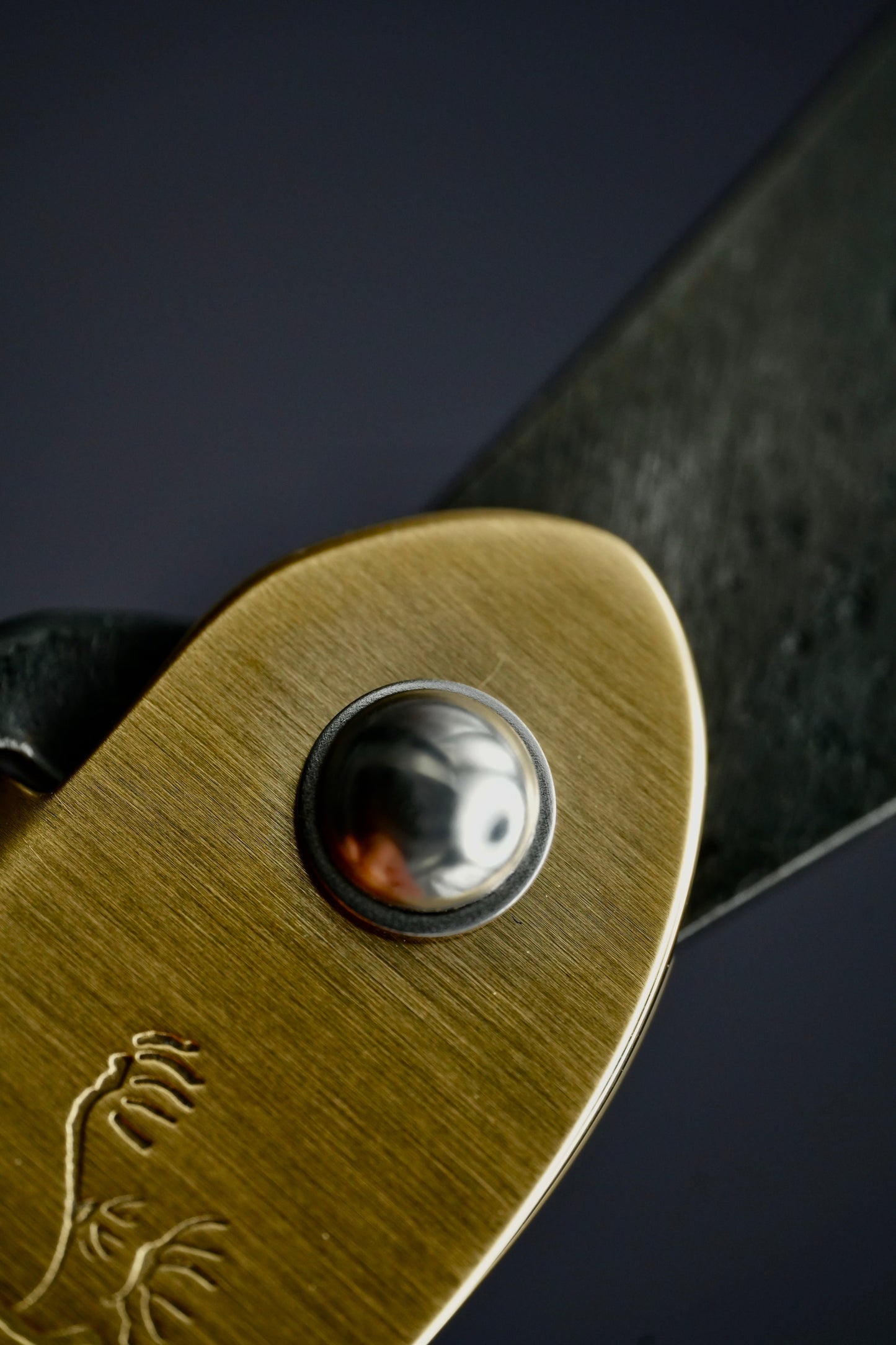 Mujun - Fuji Taschenmesser - Japanisches Klappmesser - Higonokami mit Holzbox