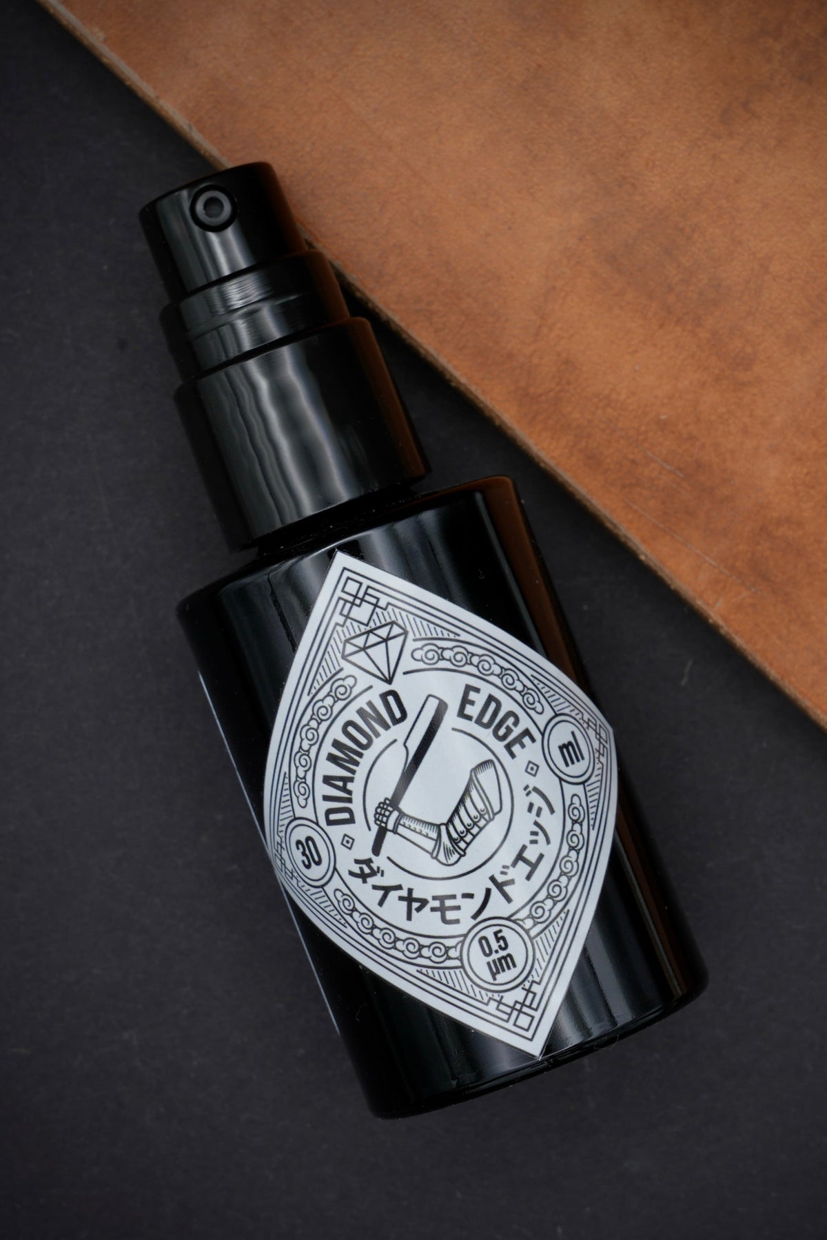 Diamond Edge - Suspension diamantée pour affûtage de rasoirs et couteaux - 0,5µ - Flacon de 30 ml