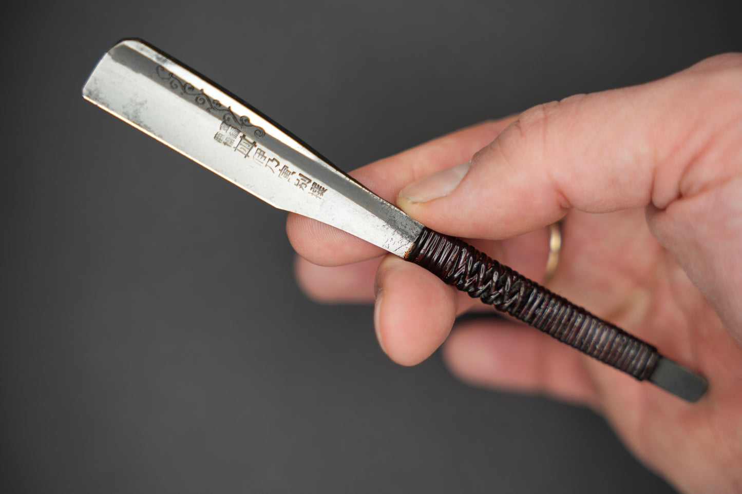 Inotora・伊乃寅・Kamisori・Restored Vintage Straight Razor・ Kamisori Handmade Hinoki Wood Box