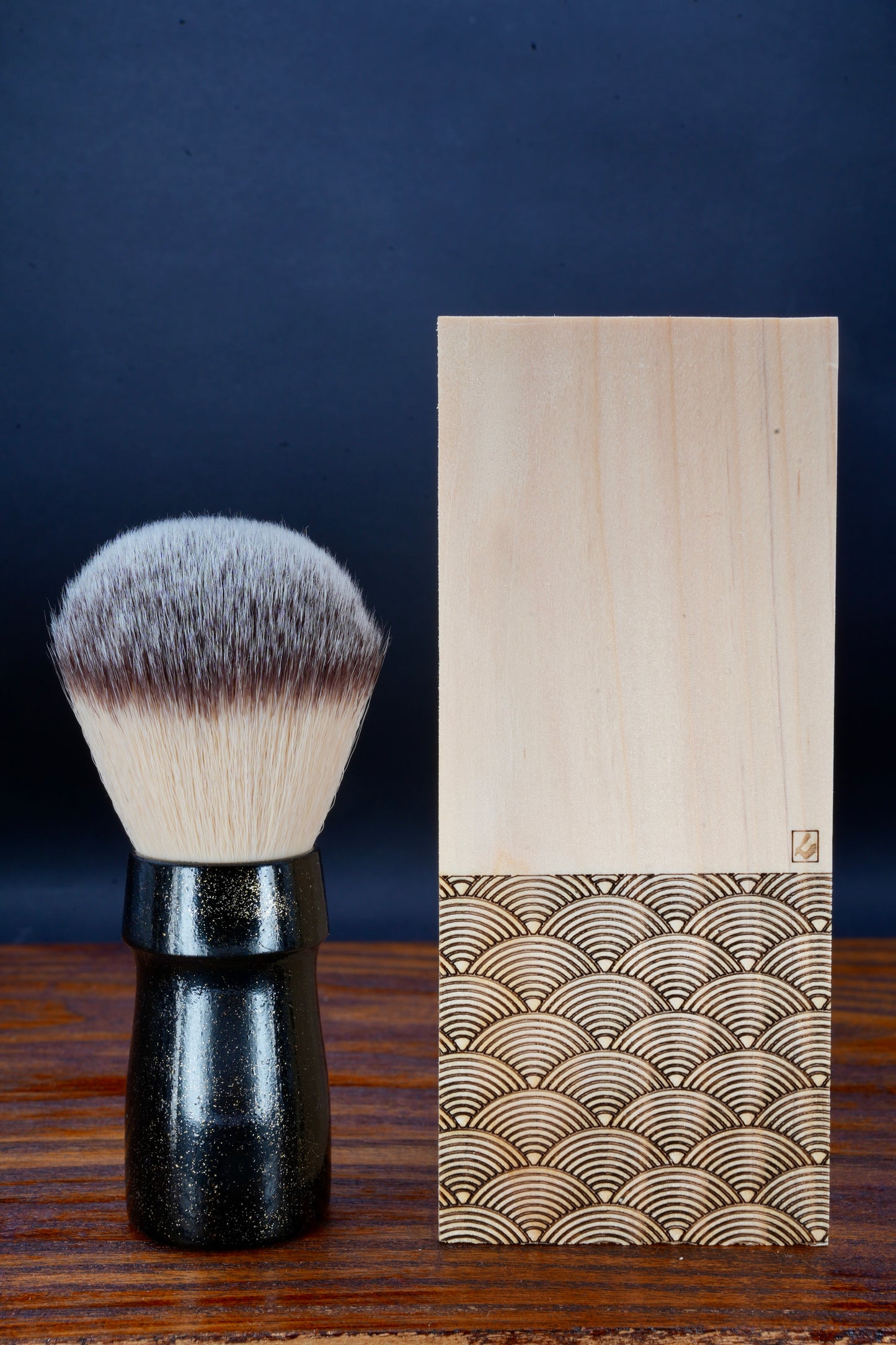 Maki-e Urushi Shaving Brush - Golden Milkyway with Cherry Wood Handle