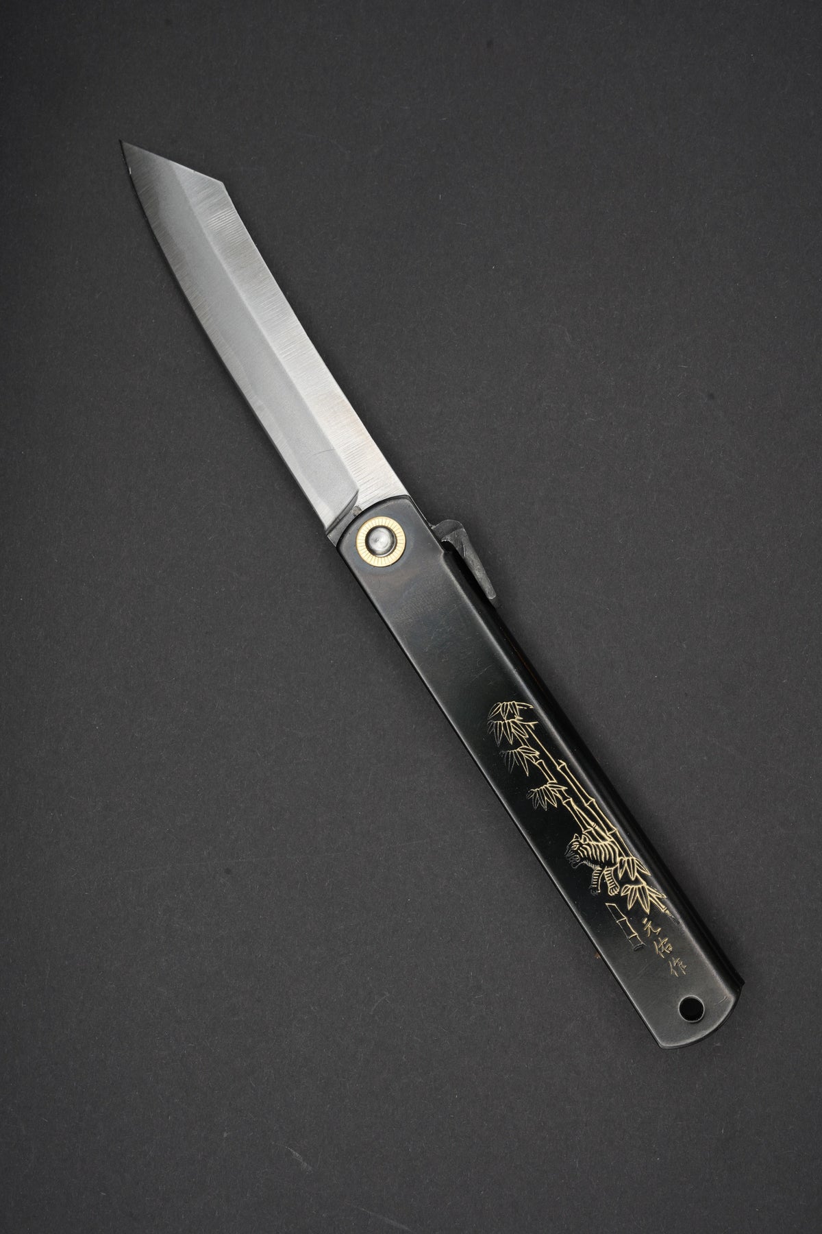 Nagao - Japanese Folding Knife - Higonokami - Tiger in the Woods - Black
