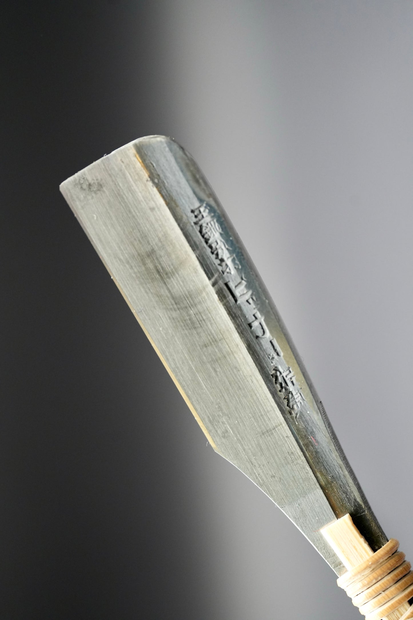 Pikka・ピッカ・Restored Vintage Japanese Straight Razor・Tamahagane・ and Handmade Paulownia Box