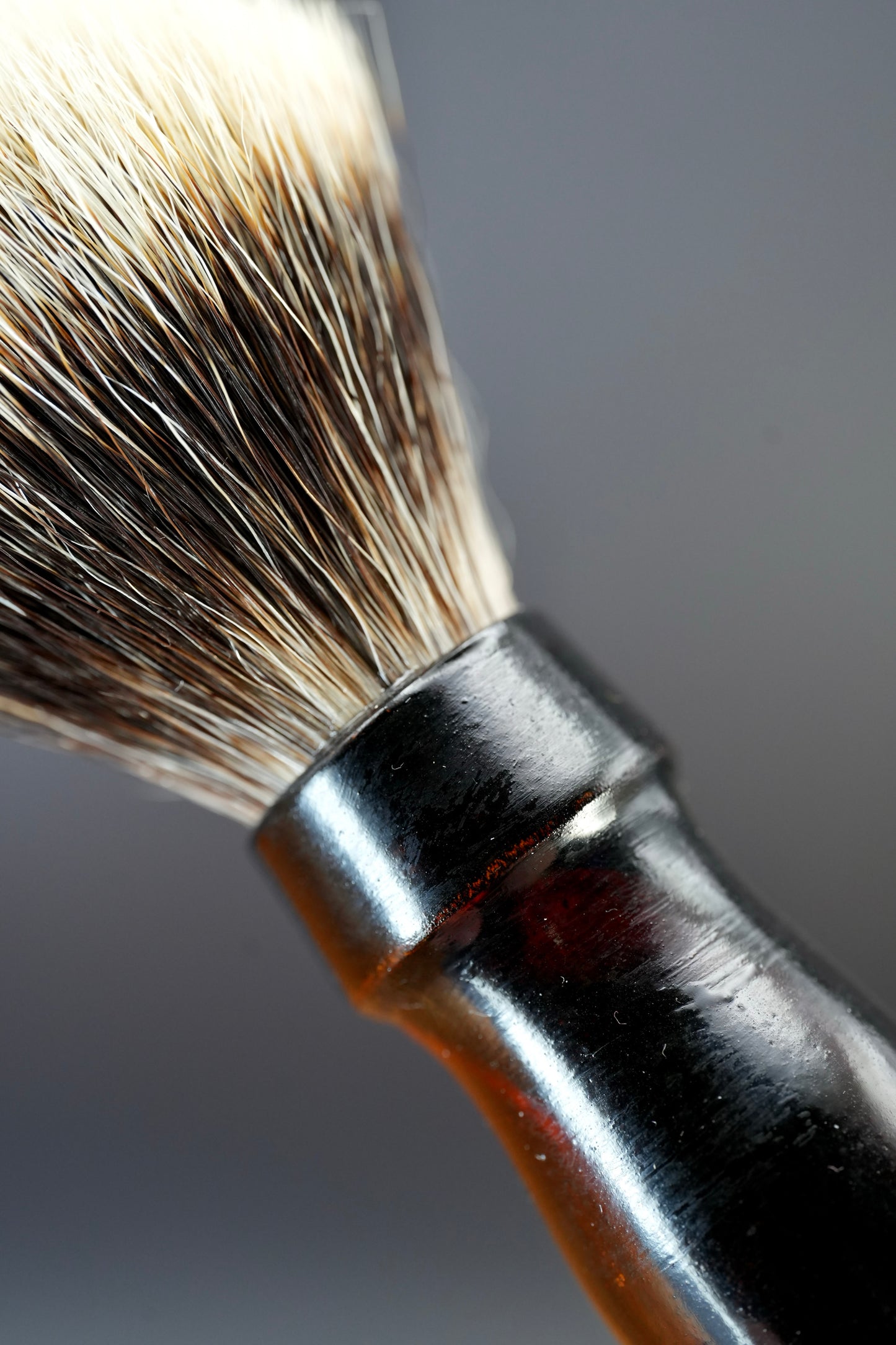 Urushi Shaving Brush "Akai Kawa" with Cherry Wood Handle & Manchurian Badger- Paulownia Box