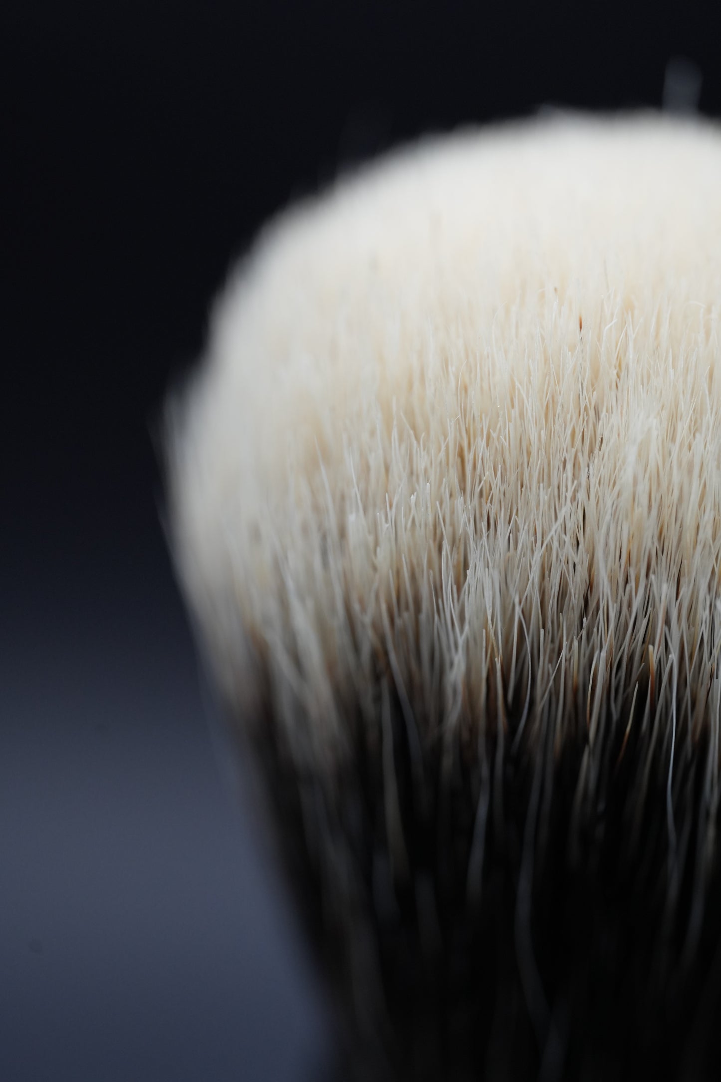 Urushi Shaving Brush "Blood Throne" with Cherry Wood Handle & Manchurian Badger Bristles - Paulownia Box