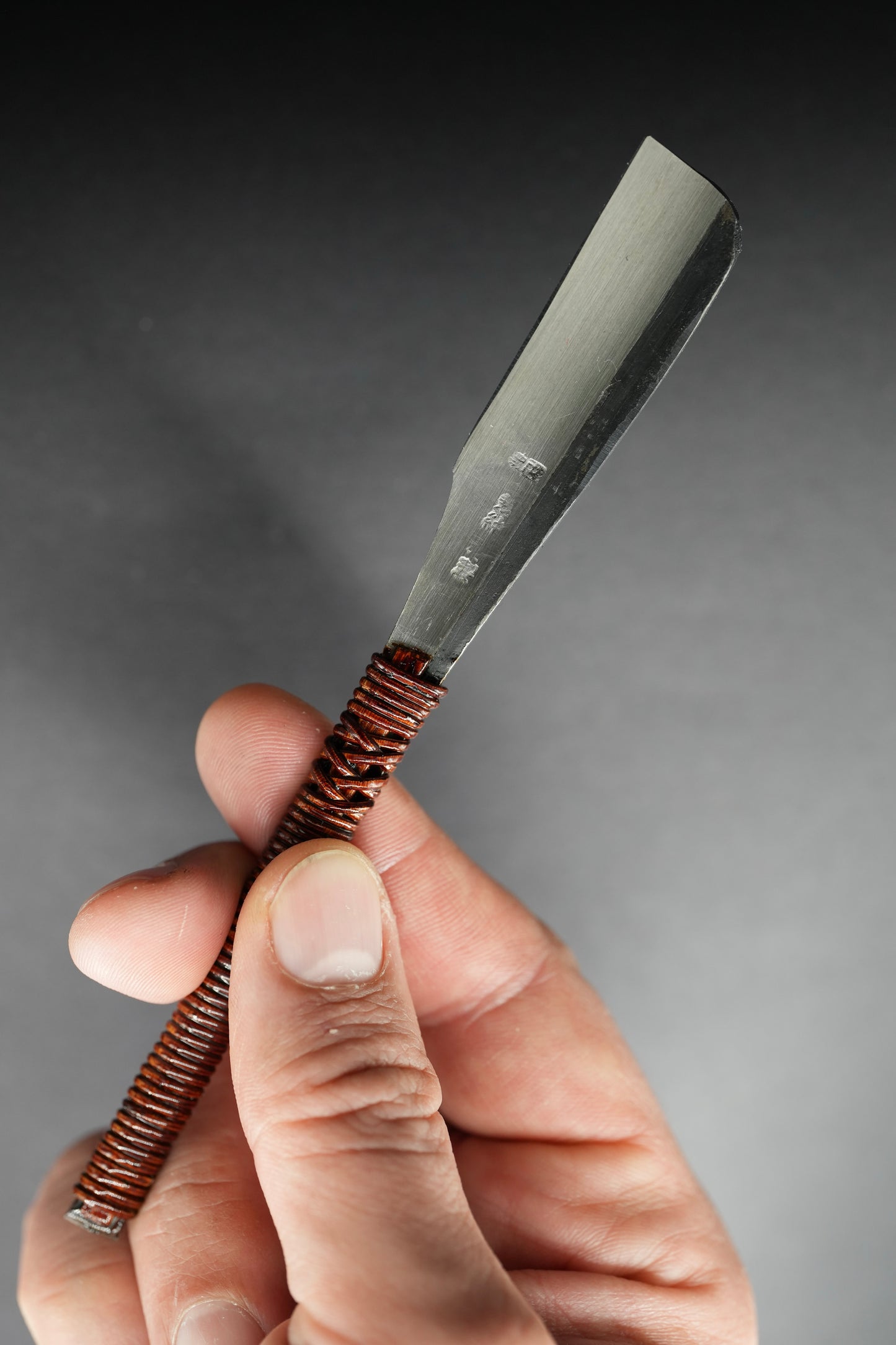 吉勇・Yoshiyū・Vintage Japanese Straight Razor ・ Kamisori with Paulownia Box