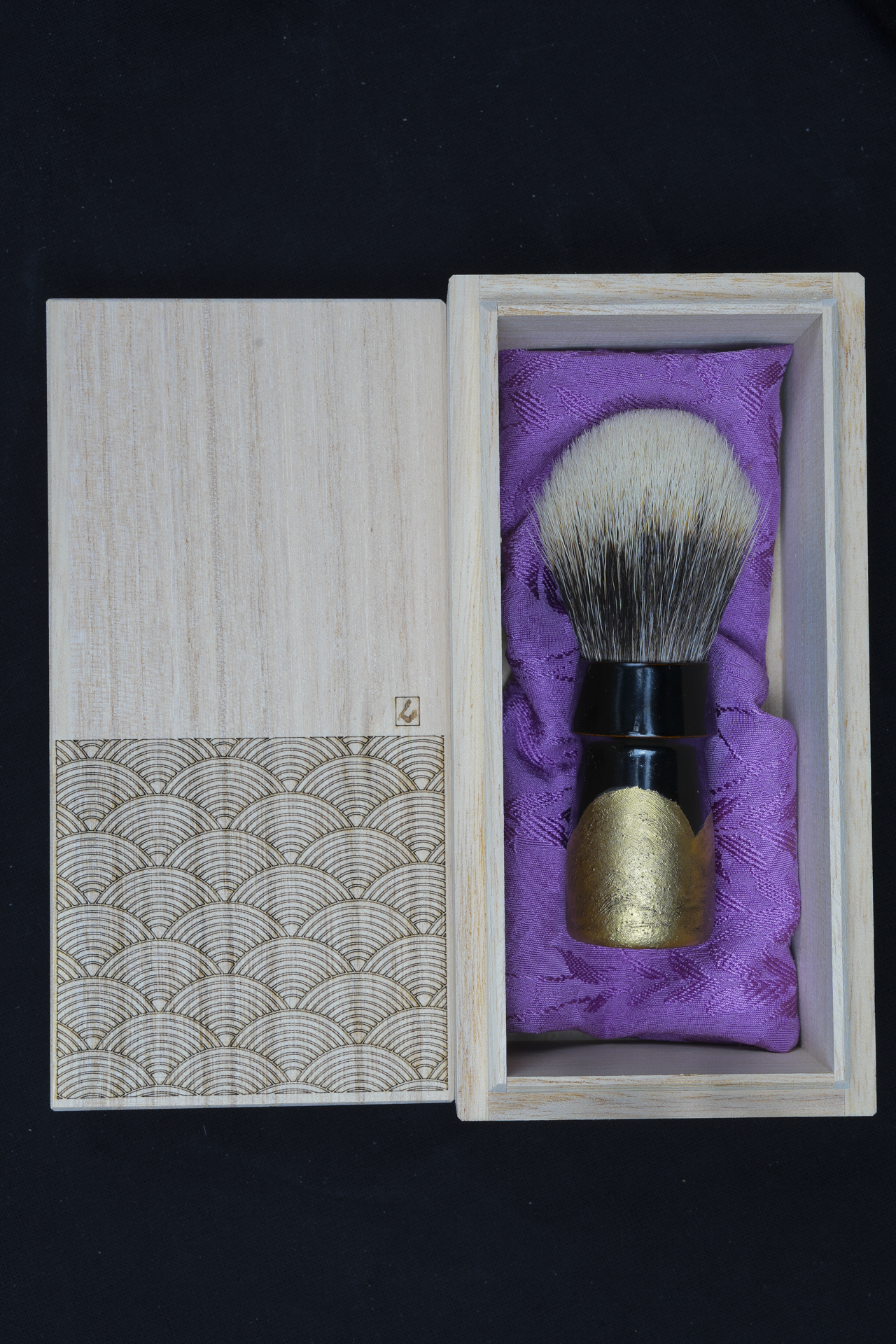 Blaireau Urushi « Nuages d'or »
