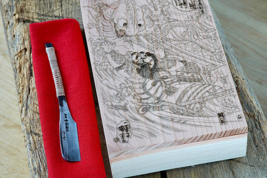 Satomura 里村 Real Tamahagane Kamisori, rasoir droit japonais vintage restauré, emballage de poignée en cuir/lin, boîte Sugi en bois faite à la main