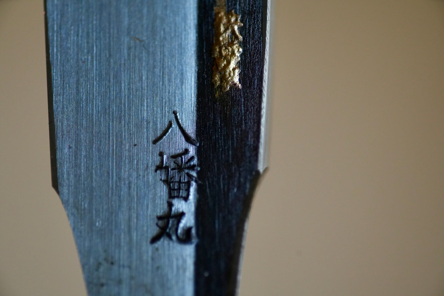 Yahatamaru・八幡丸・Vintage NOS Japanese Straight Razor Kamisori with Leather Thread Handle Wrapping and Handmade Hinoki Wood Box