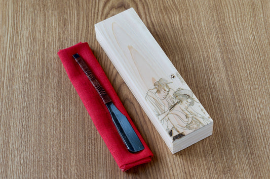 Yamamasa・山正・Rasoir droit japonais vintage Kamisori avec emballage de poignée en cuir et boîte en bois Hinoki faite à la main