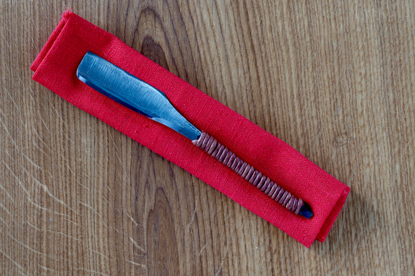 Tosuke Inoue・井上藤助・Vintage Japanese Straight Razor Kamisori Leather Thread Handle Wrapping and Handmade Hinoki Wood Box