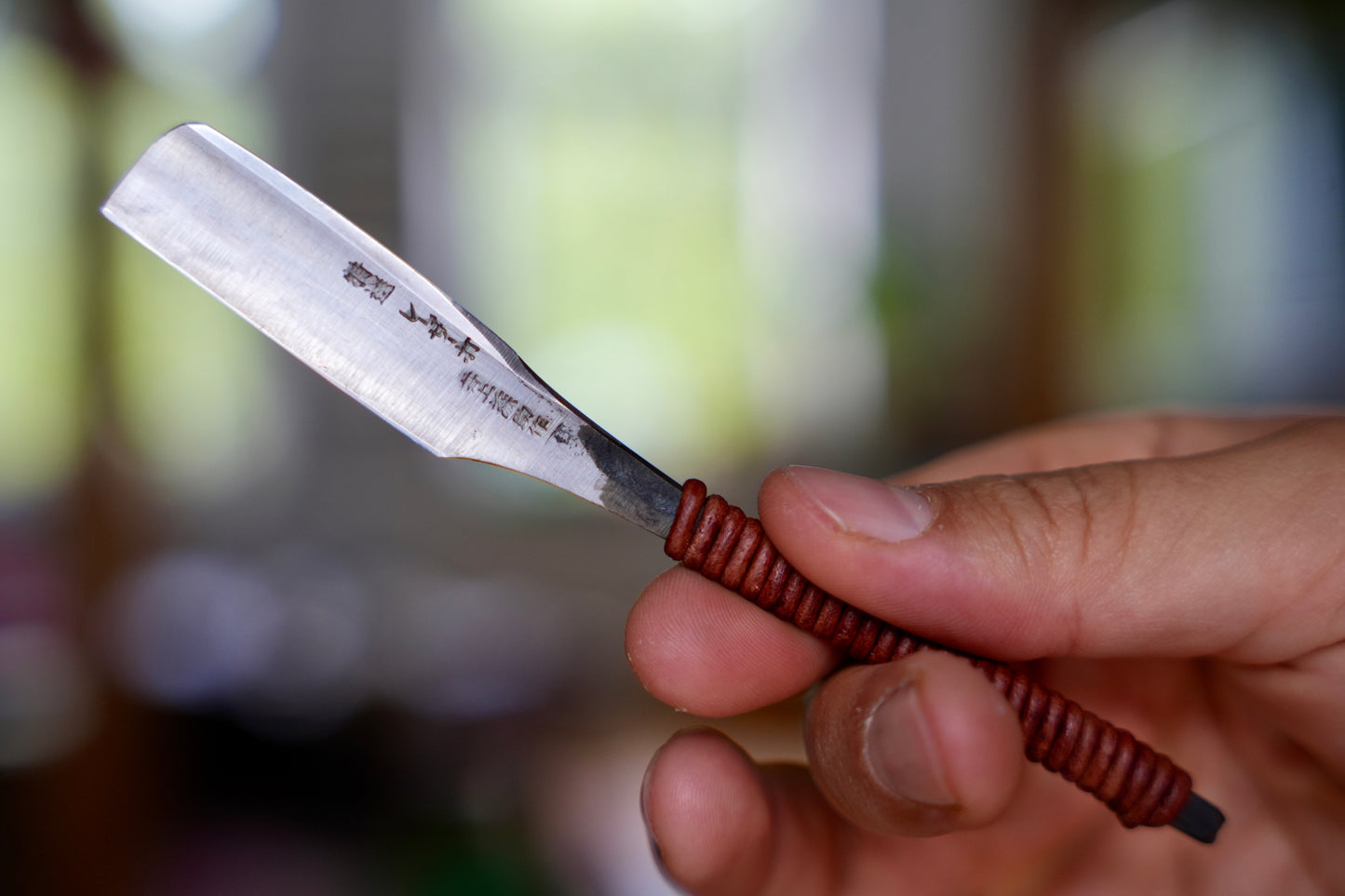 Tosuke Inoue・井上藤助・Vintage Japanese Straight Razor Kamisori Leather Thread Handle Wrapping and Handmade Hinoki Wood Box