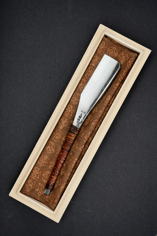 Sanki・三樹・Restauriertes japanisches Vintage-Rasiermesser ・ Kamisori mit Paulownia-Box