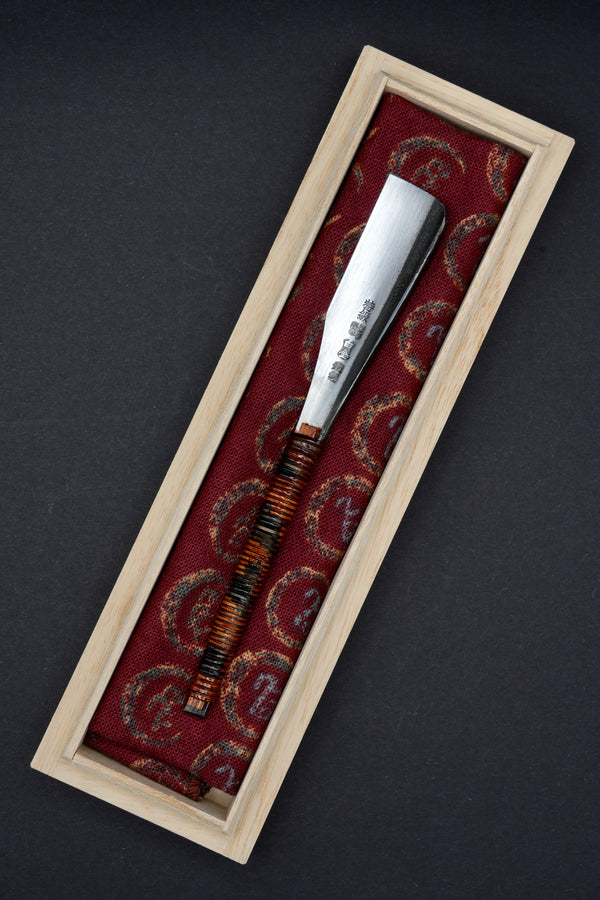 Hakkin・ 白金 ・NOS rasoio a mano libera giapponese vintage ・ kamisori con scatola in paulonia e scatola originale