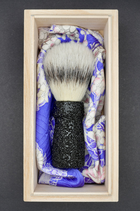Urushi Shaving Brush "Hinageshiko" with Cherry Wood Handle & Faux Badger - Paulownia Box