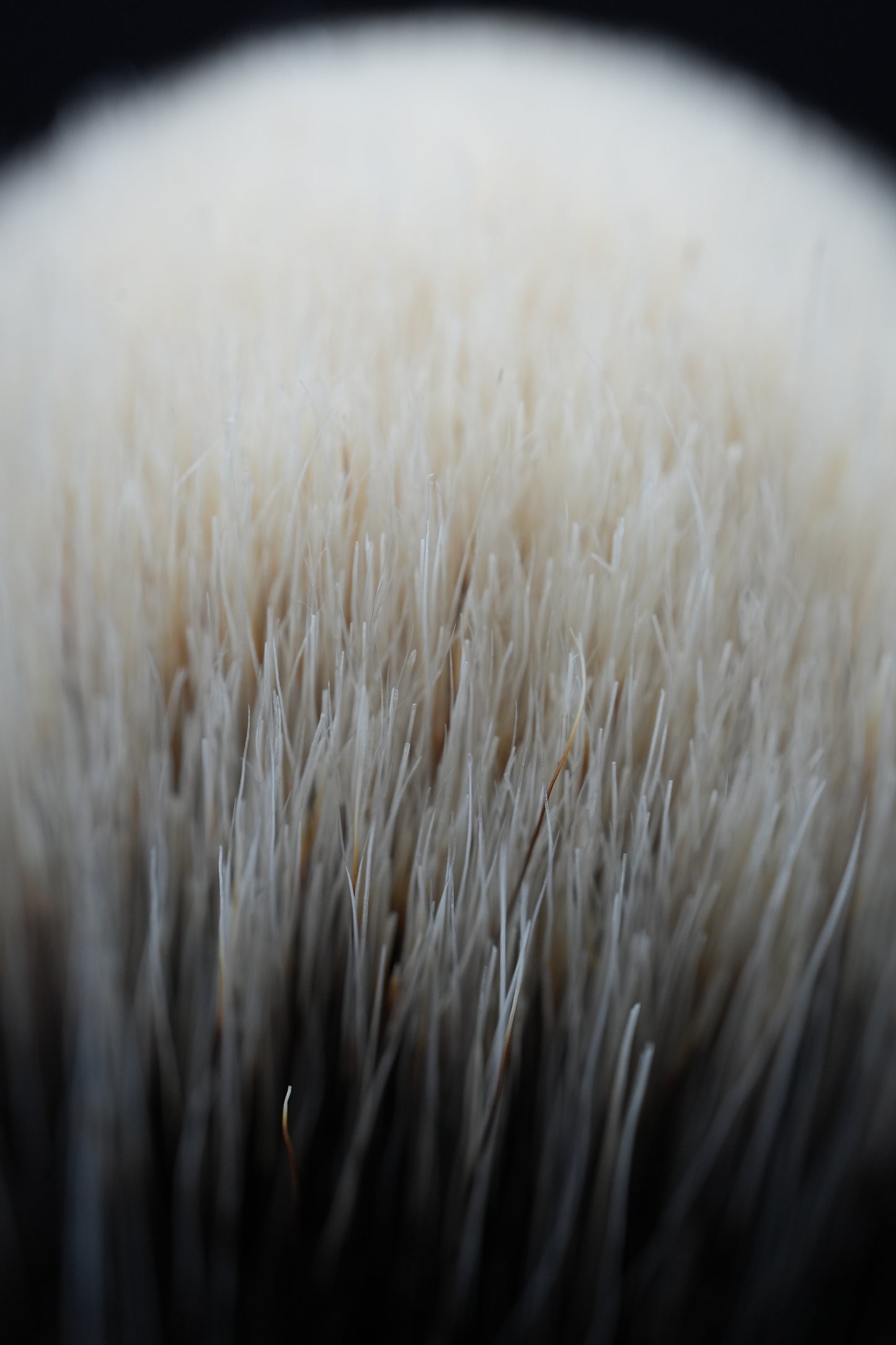 Urushi Shaving Brush "Hinageshi" with Cherry Wood Handle & Manchurian Badger Bristles - Paulownia Box