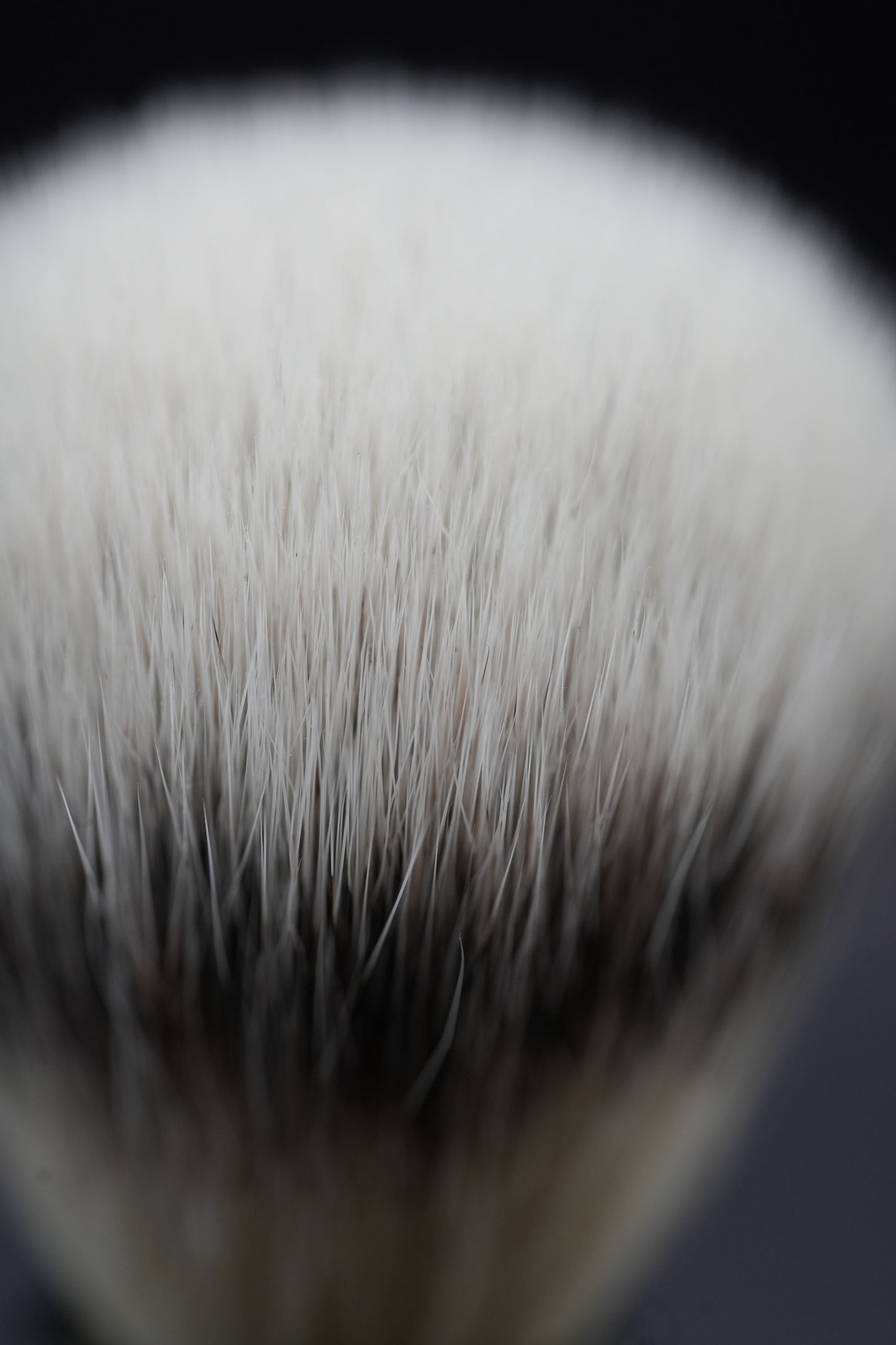 Urushi Shaving Brush "Hinageshiko" with Cherry Wood Handle & Faux Badger - Paulownia Box