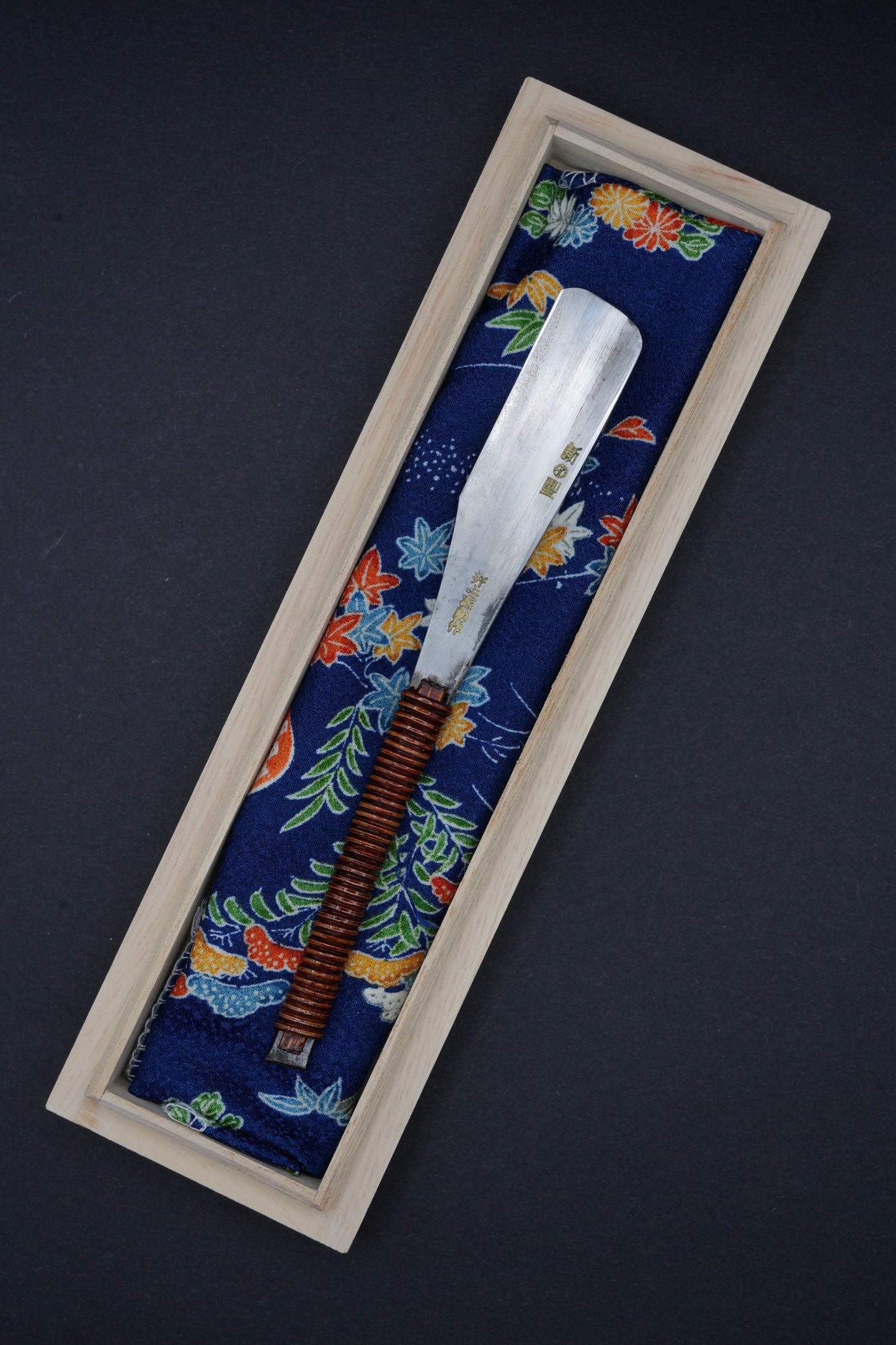 Inoue Tosuke・ 井上藤助・ Vintage Japanese Straight Razor ・ Kamisori with Paulownia Box