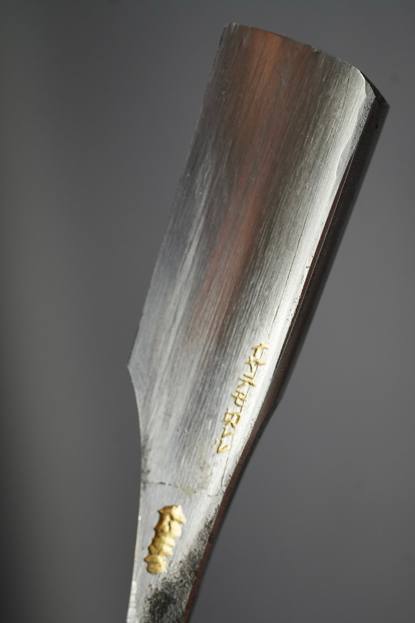 Henkotsu・ へんこつ・ Vintage Japanese Straight Razor ・ Kamisori with Paulownia Box