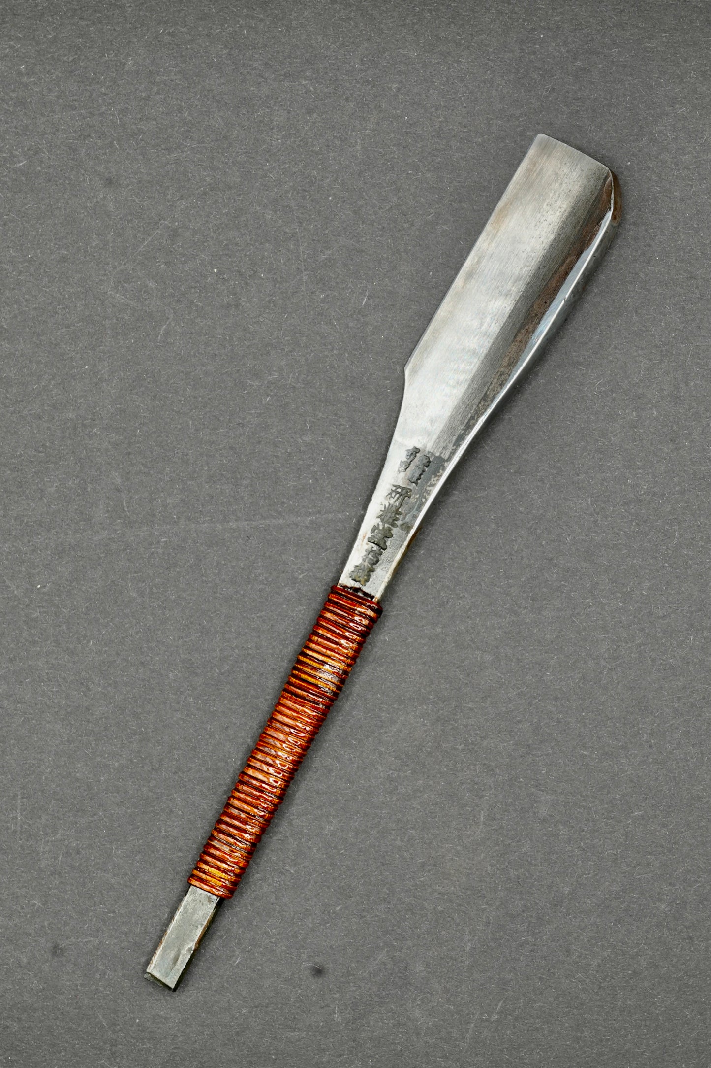 Kensei・ 研精・ Vintage Japanese Straight Razor ・ Kamisori with Paulownia Box