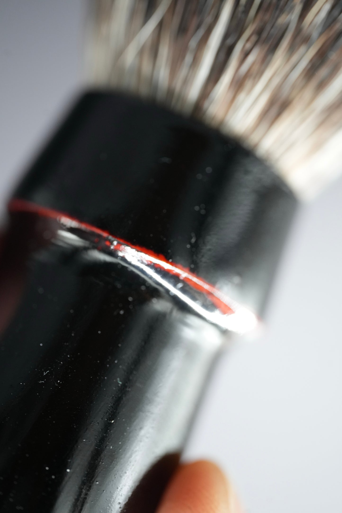 Urushi Shaving Brush "Akai Sumi" with Cherry Wood Handle & Manchurian Badger Bristles - Paulownia Box