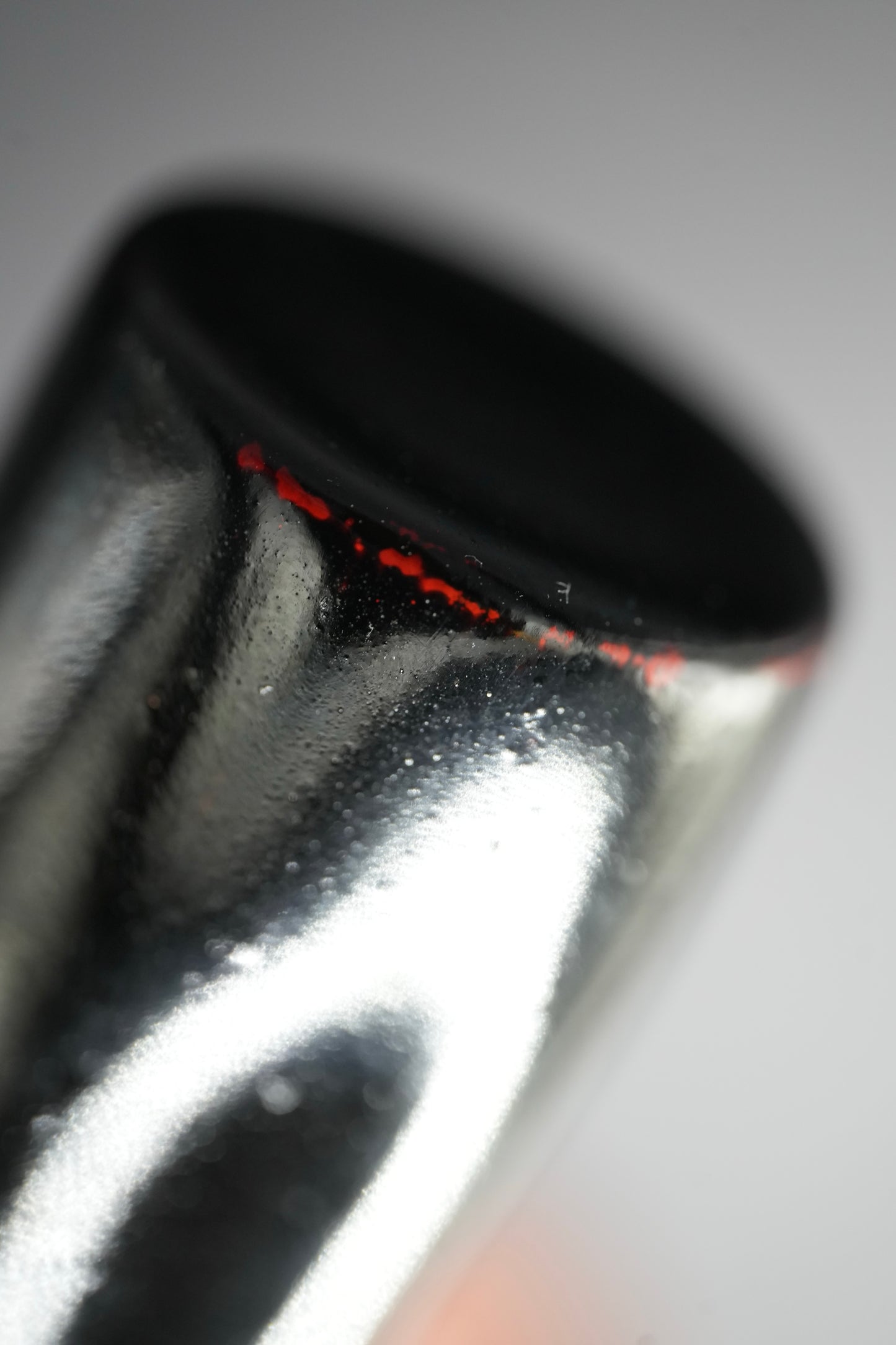 Urushi Shaving Brush "Akai Sumi" with Cherry Wood Handle & Manchurian Badger Bristles - Paulownia Box