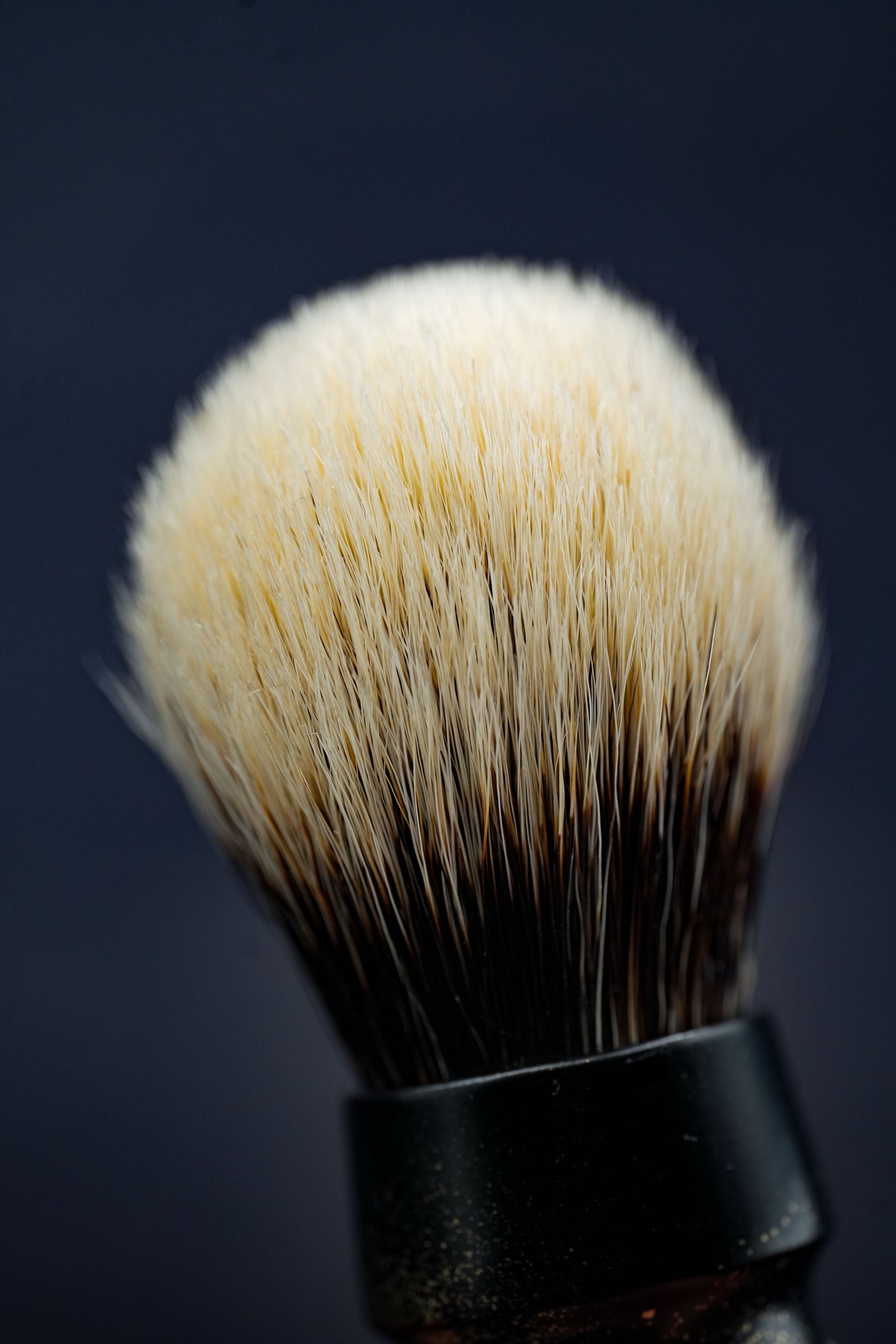 Pinceau de rasage Urushi « Amanogawa» avec manche en bois de cerisier et poils de blaireau de Mandchourie - Coffret en paulownia