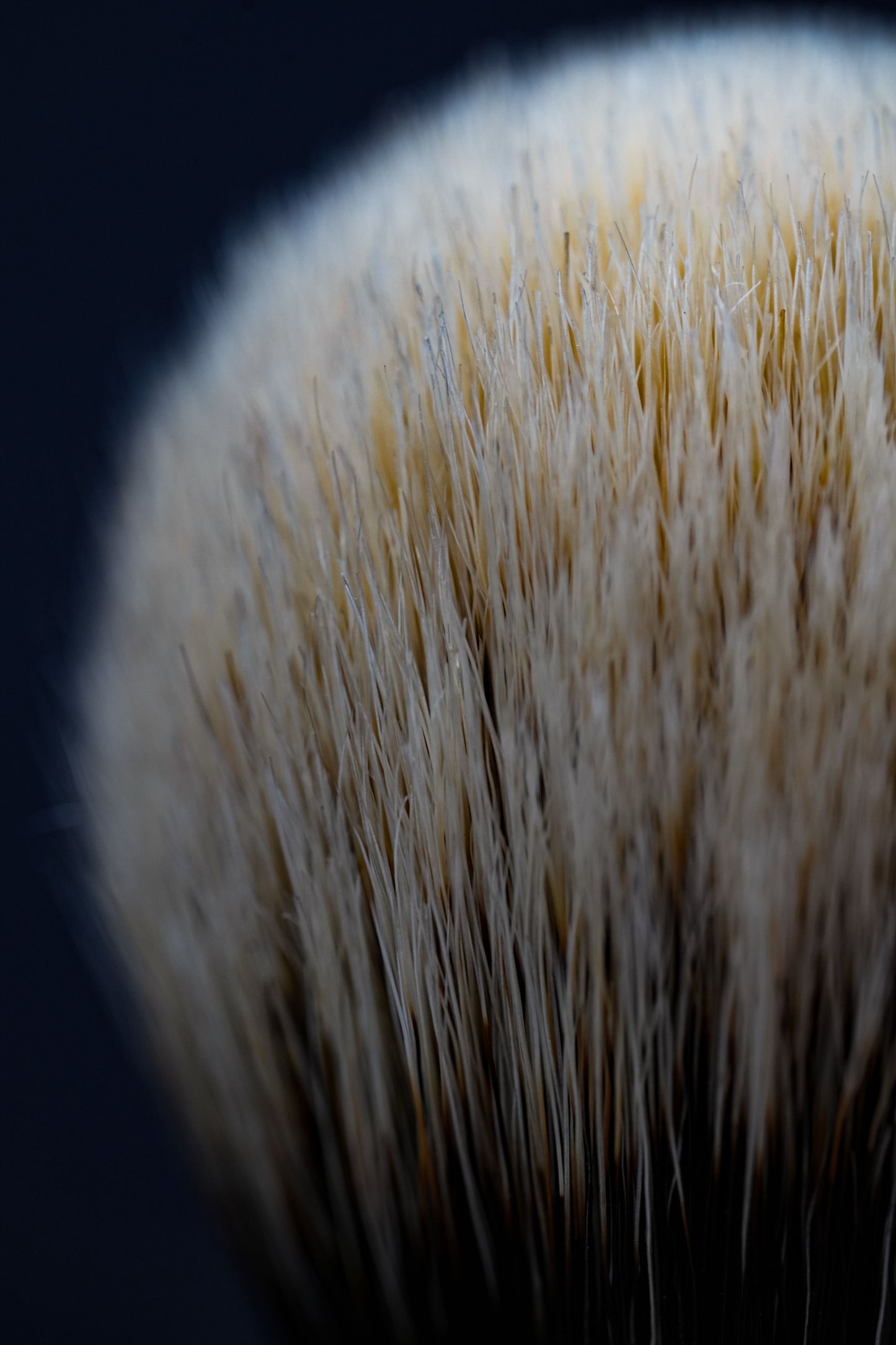 Pinceau de rasage Urushi « Amanogawa» avec manche en bois de cerisier et poils de blaireau de Mandchourie - Coffret en paulownia