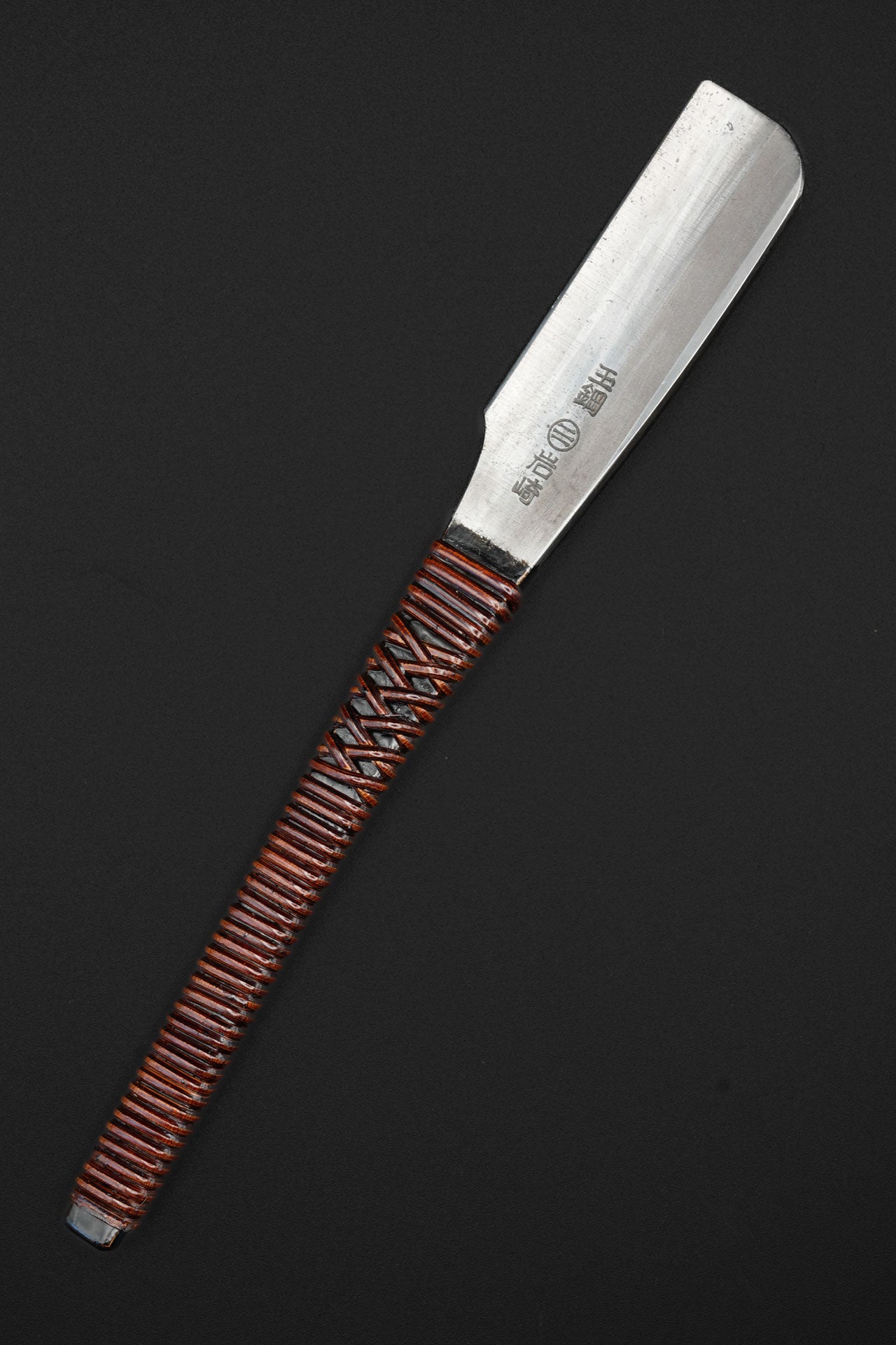 Iwasaki・岩崎・Tamahagane Kamisori