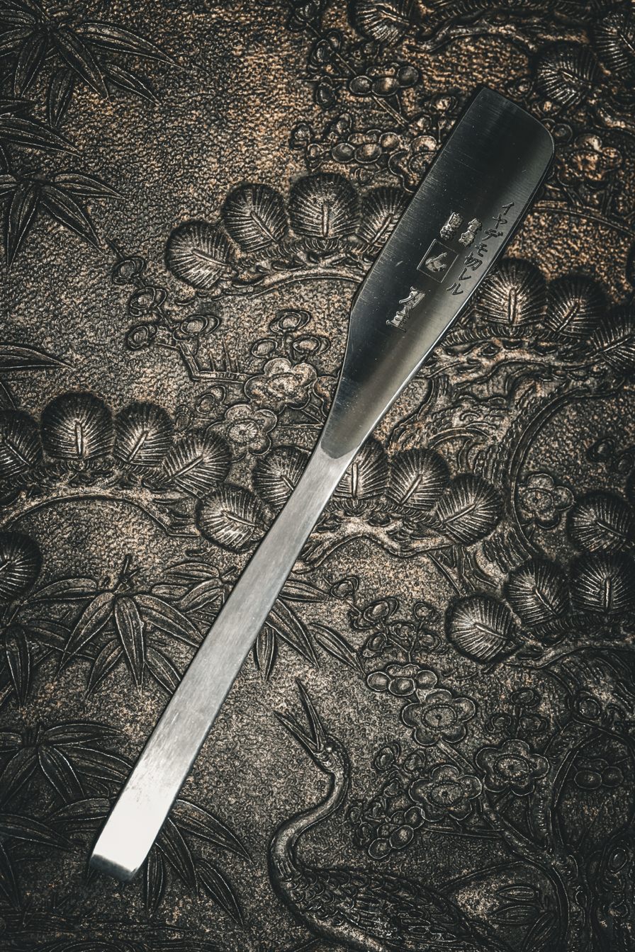Hanishu 刃主 ・ Kamisori en acier blanc ・ Fabriqué à Kyōto