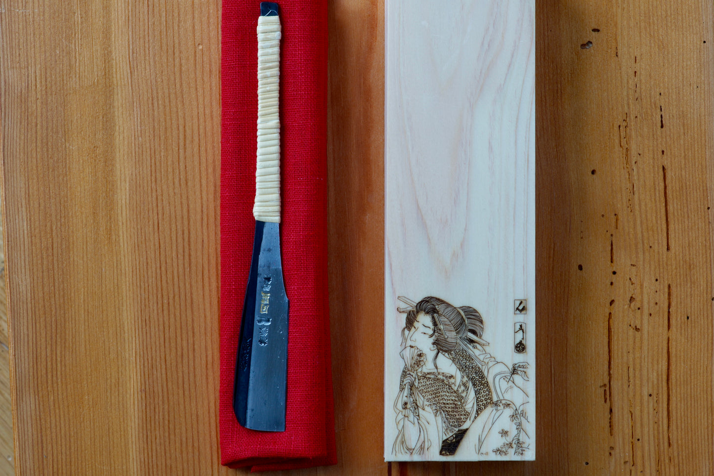 Tsukiboshi 月星 Kamisori, Golden Kanji, Restored Vintage Japanese Straight Razor, Rattan Handle Wrapping and Handmade Hinoki Wooden Box.